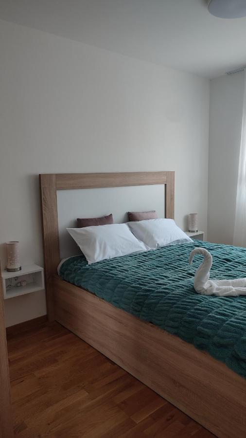 Apartmani Stari Aerodrom Podgorica Bagian luar foto