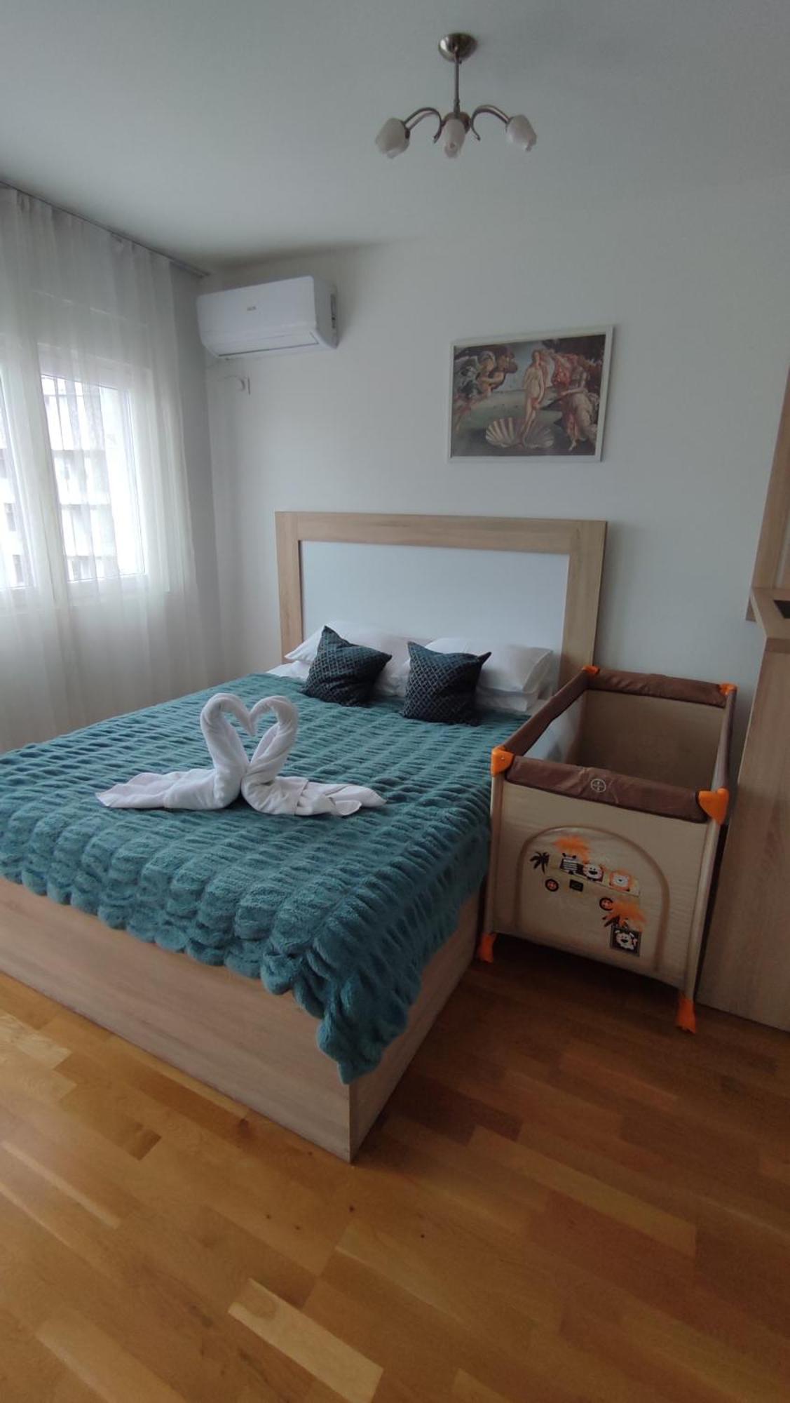 Apartmani Stari Aerodrom Podgorica Bagian luar foto